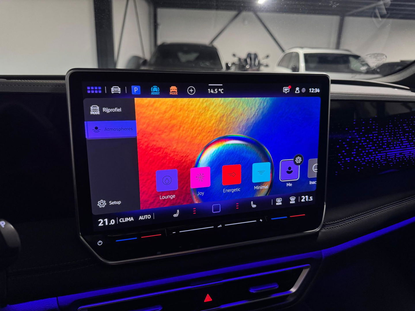 Volkswagen Tiguan 1.5 eTSI R-Line Edition PANO KEYLESS