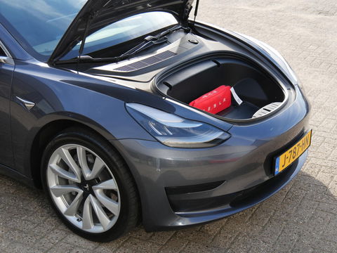 Tesla Model 3 RWD PLUS 60kWh/ 19INCH VELGEN/ PREMIUM AUDIO