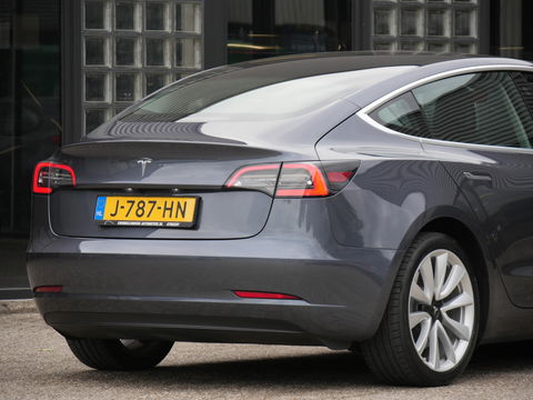 Tesla Model 3 RWD PLUS 60kWh/ 19INCH VELGEN/ PREMIUM AUDIO