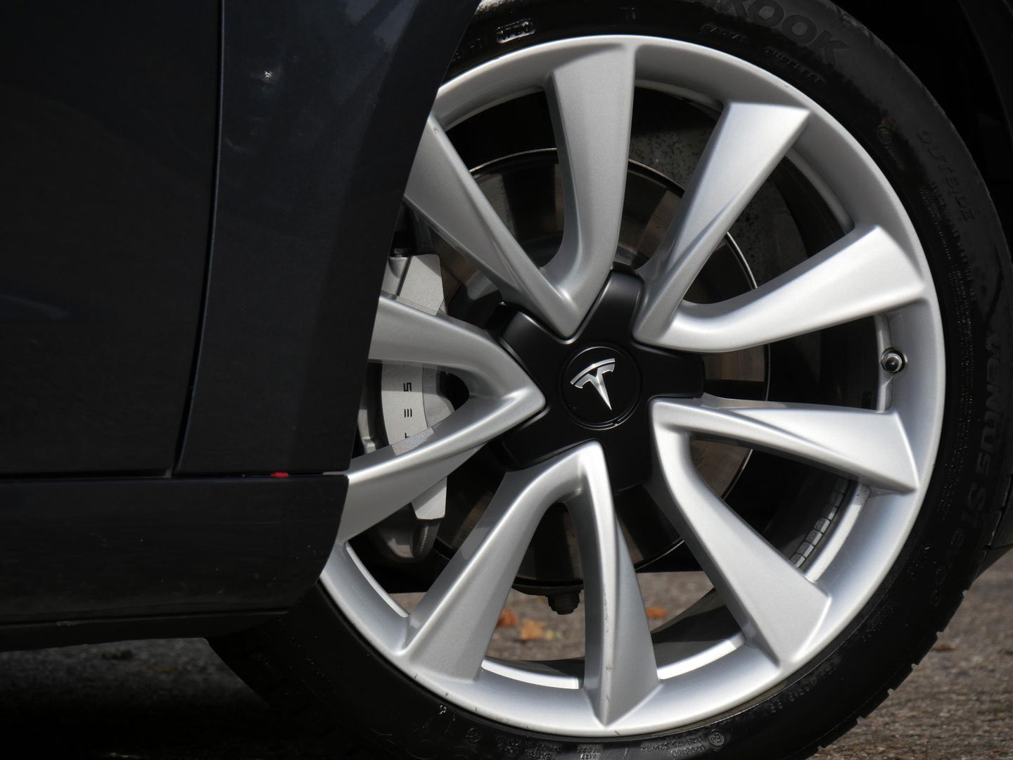 Tesla Model 3 RWD PLUS 60kWh/ 19INCH VELGEN/ PREMIUM AUDIO