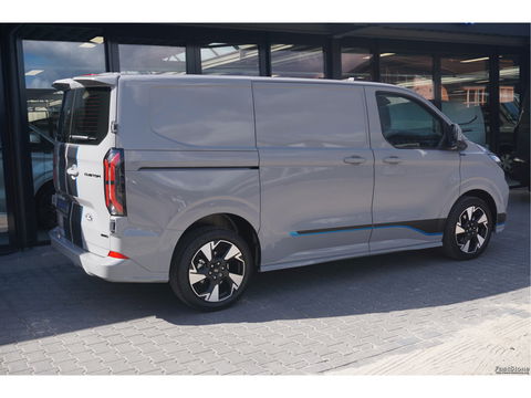 Ford Transit Custom 320S 170PK Sport AUT AWD BPM VRIJ!! ACC, Trekhaak, 360° Cam, 19" LM, 2x Elek. Schuifdeur!! NR. A252