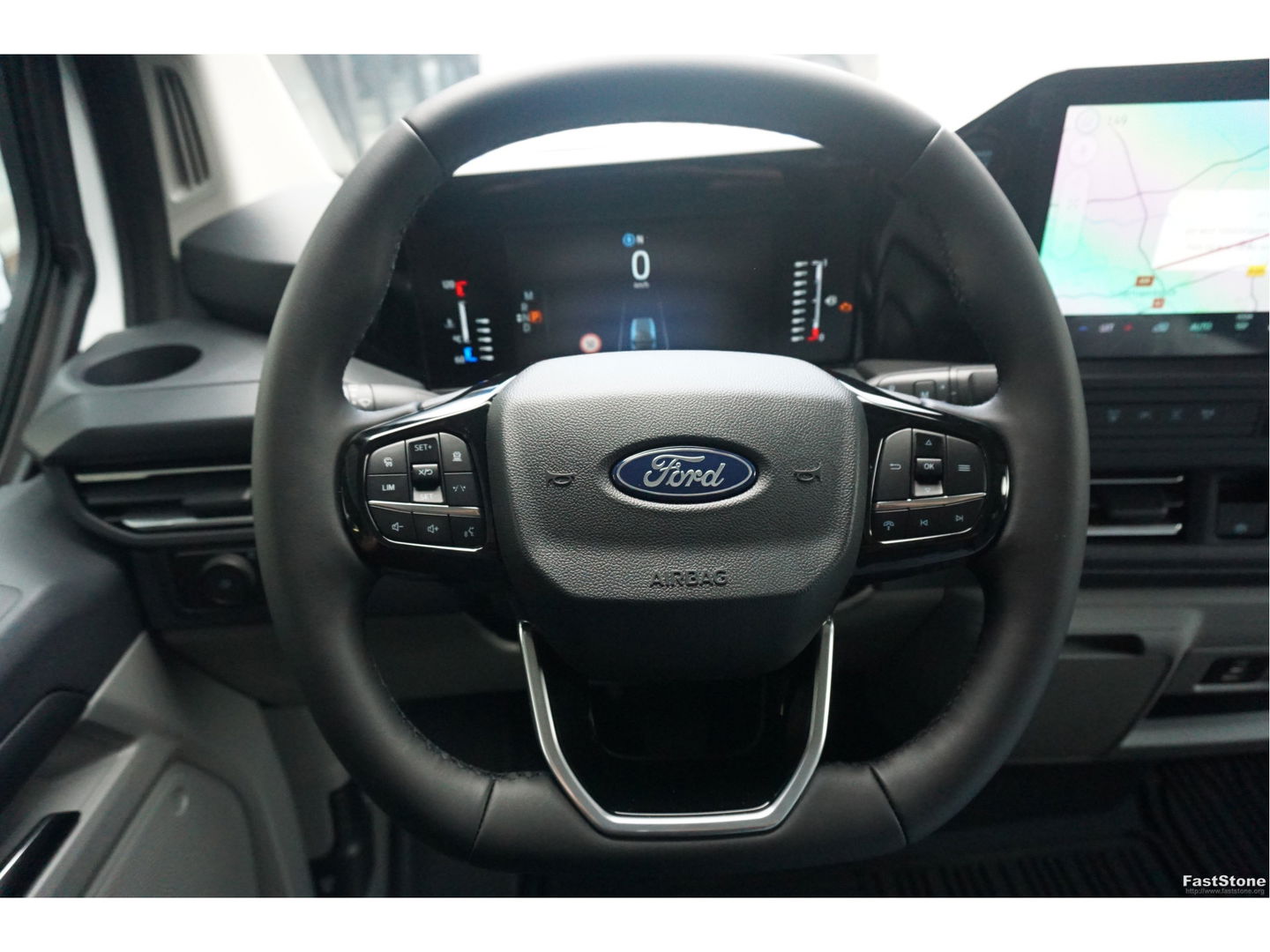 Ford Transit Custom 300L 136PK Limited AUT BPM VRIJ!! Navi, Cam, Adap. Cruise, 16" LM, Trekhaak!! NR. A71