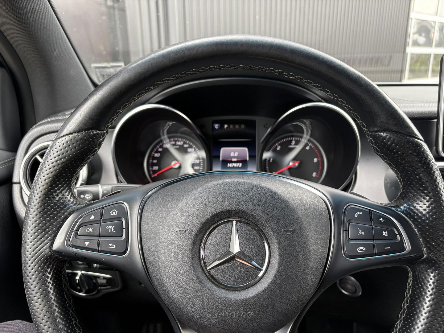 Mercedes-Benz X-Klasse 350 d 4-MATIC Power 260PK V6 | ACHTERBANK | 360 GRADEN | LEER |