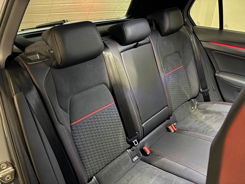 Volkswagen Golf 2.0 TSI GTI CLUBSPORT 45' PANO AKRA KEYLESS'