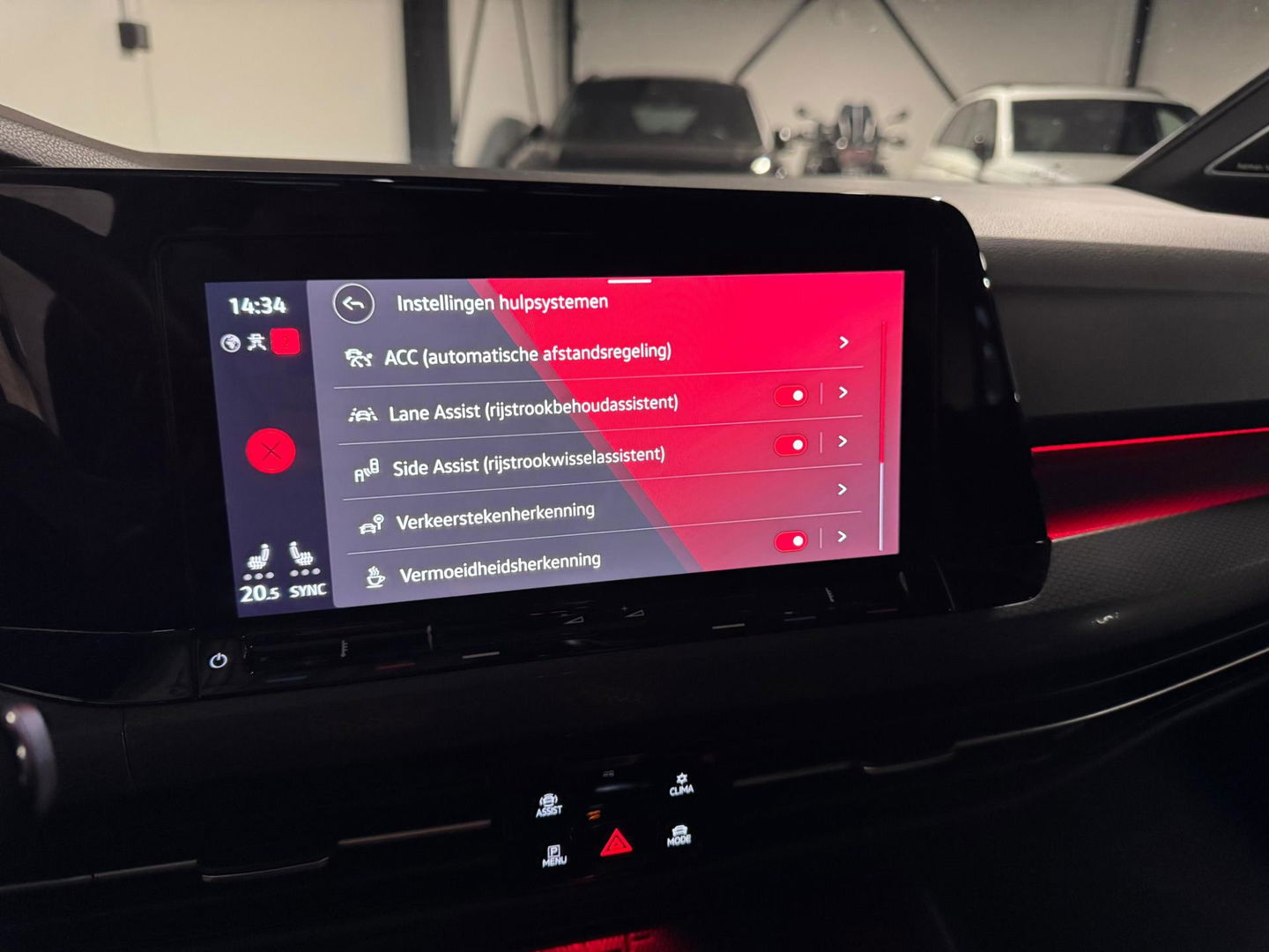 Volkswagen Golf 2.0 TSI GTI CLUBSPORT 45' PANO AKRA KEYLESS'