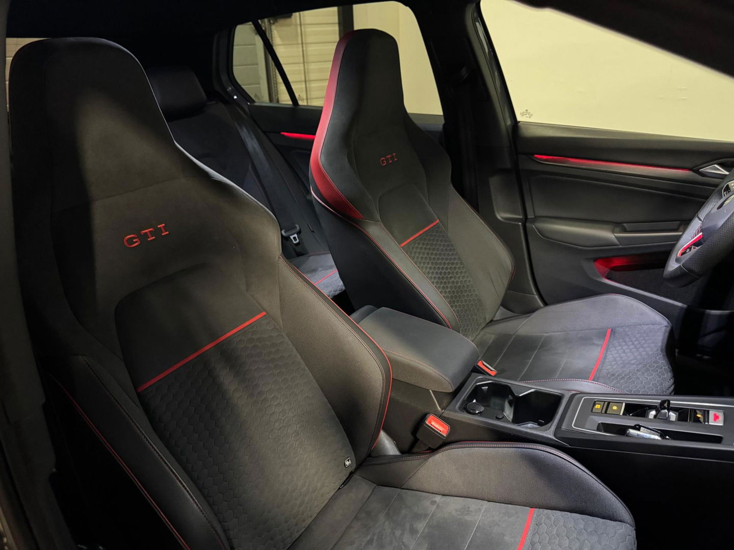 Volkswagen Golf 2.0 TSI GTI CLUBSPORT 45' PANO AKRA KEYLESS'