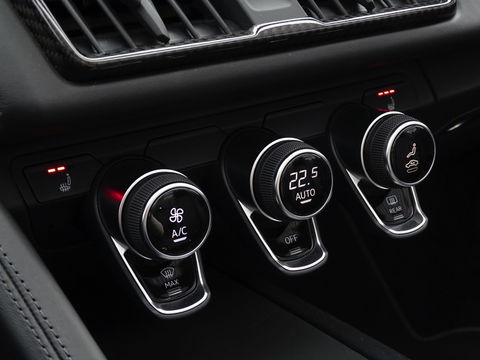 Audi R8 Spyder 5.2 V10 622PK quattro Performance / Carbon / Keramisch / B&O / l