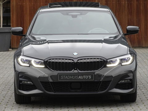 BMW 3-serie 330e 292PK M-Sport / Dravitgrau / Laser / ACC / 360° / Head-up /