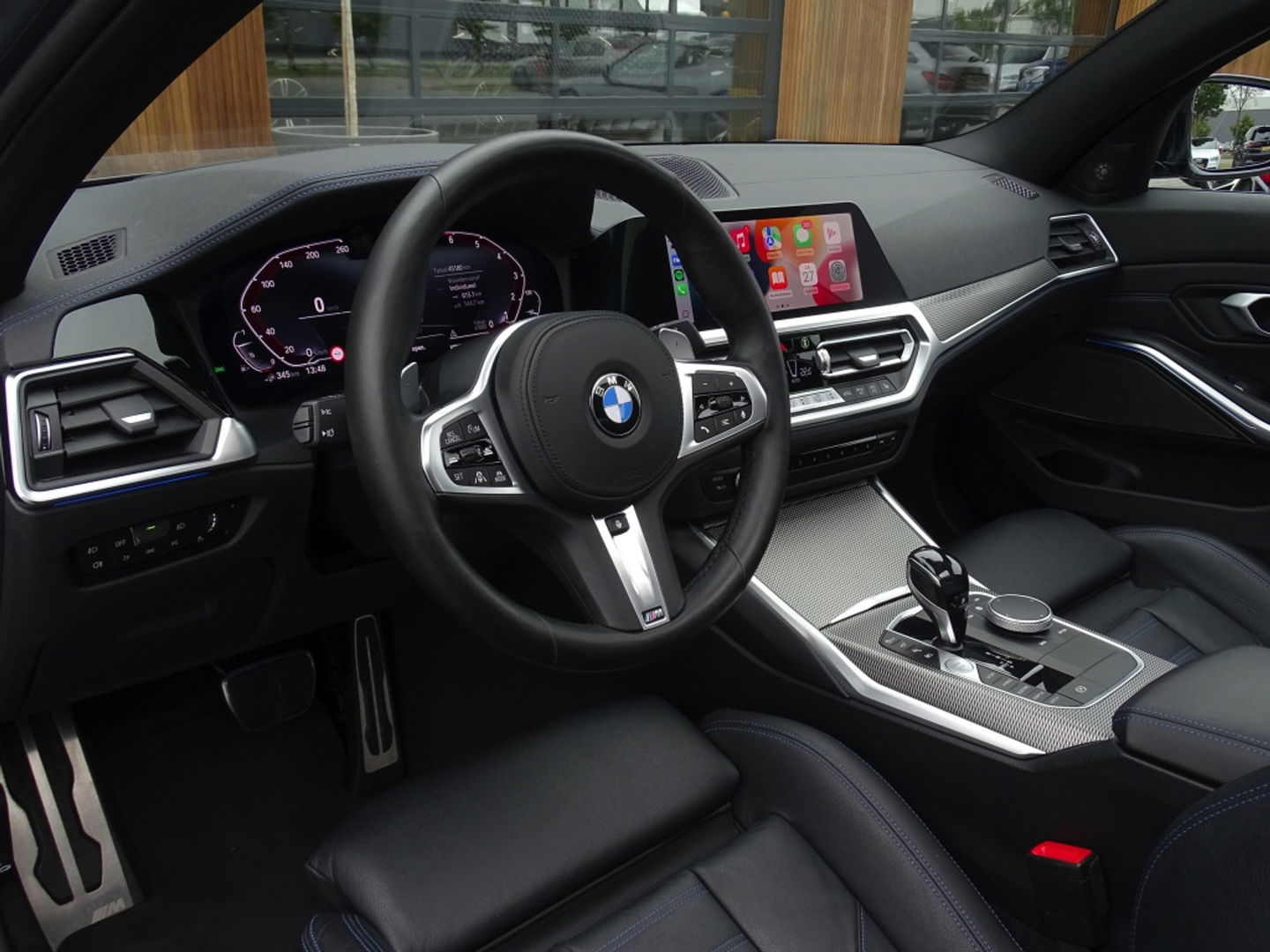 BMW 3-serie 330e 292PK M-Sport / Dravitgrau / Laser / ACC / 360° / Head-up /