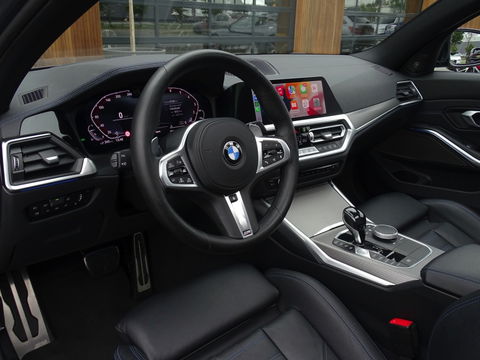 BMW 3-serie 330e 292PK M-Sport / Dravitgrau / Laser / ACC / 360° / Head-up /