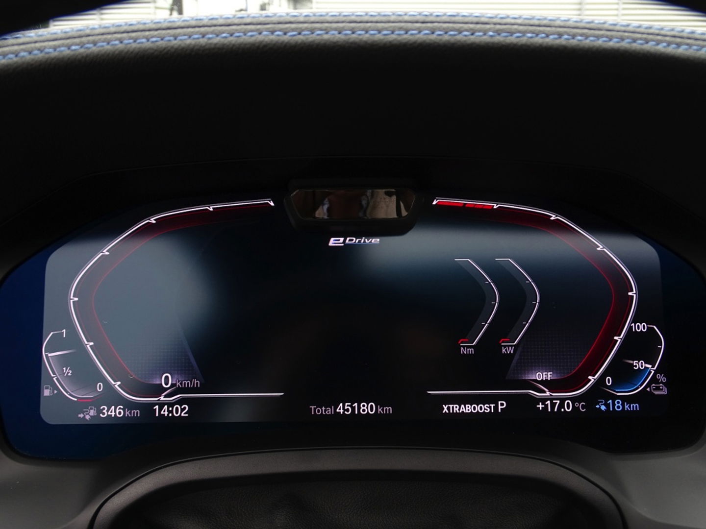 BMW 3-serie 330e 292PK M-Sport / Dravitgrau / Laser / ACC / 360° / Head-up /
