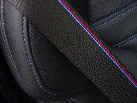 BMW 3-serie 330e 292PK M-Sport / Dravitgrau / Laser / ACC / 360° / Head-up /