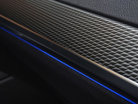 BMW 3-serie 330e 292PK M-Sport / Dravitgrau / Laser / ACC / 360° / Head-up /