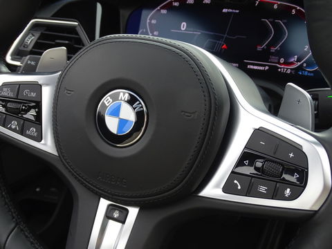 BMW 3-serie 330e 292PK M-Sport / Dravitgrau / Laser / ACC / 360° / Head-up /