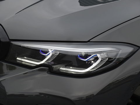 BMW 3-serie 330e 292PK M-Sport / Dravitgrau / Laser / ACC / 360° / Head-up /