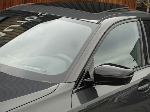 BMW 3-serie 330e 292PK M-Sport / Dravitgrau / Laser / ACC / 360° / Head-up /