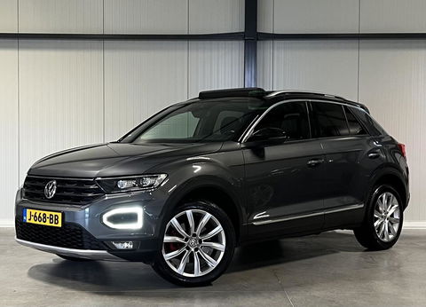 Volkswagen T-Roc 1.5 TSI 150PK Sport Pano Virtual Trekhaak