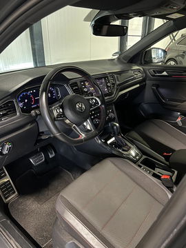 Volkswagen T-Roc 1.5 TSI 150PK Sport Pano Virtual Trekhaak