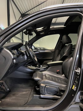 BMW X3 xDrive30e High Executive M-sport Pano Trekhaak Camera