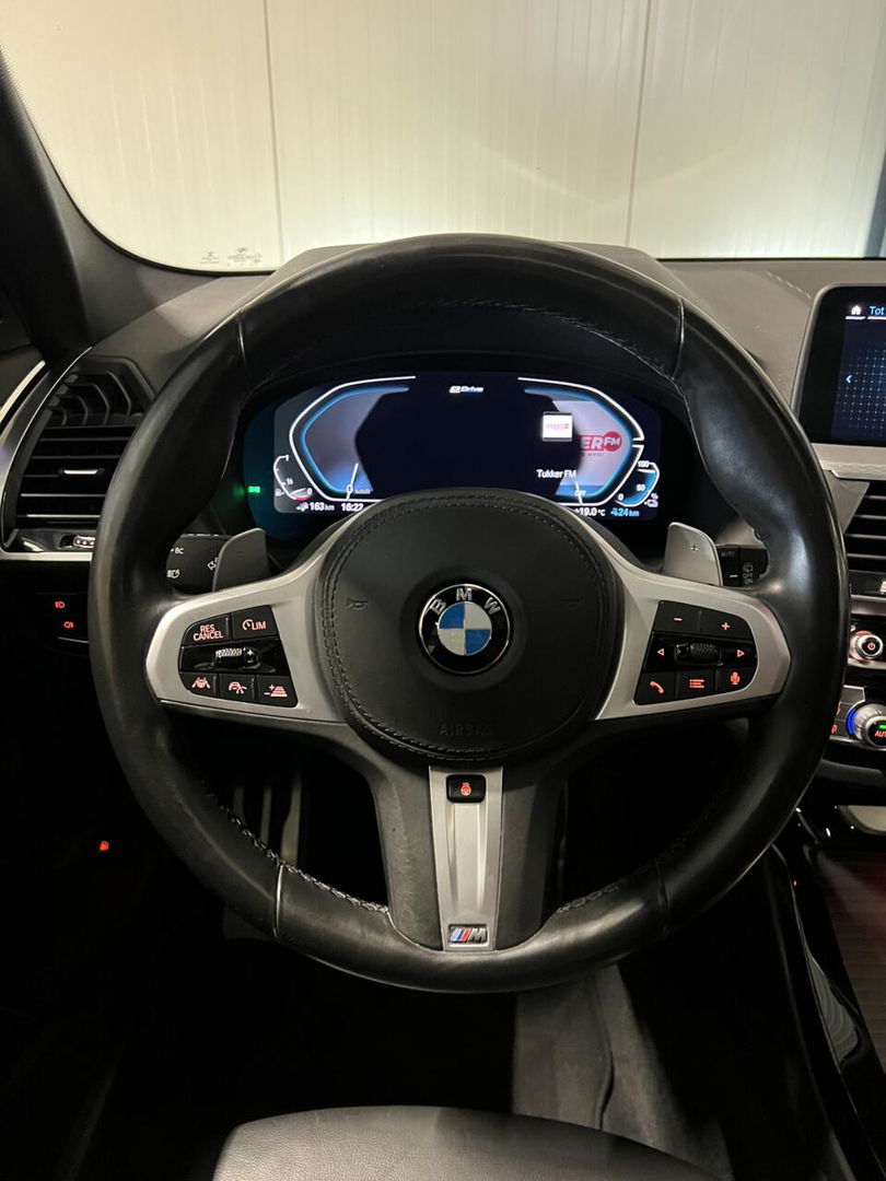 BMW X3 xDrive30e High Executive M-sport Pano Trekhaak Camera
