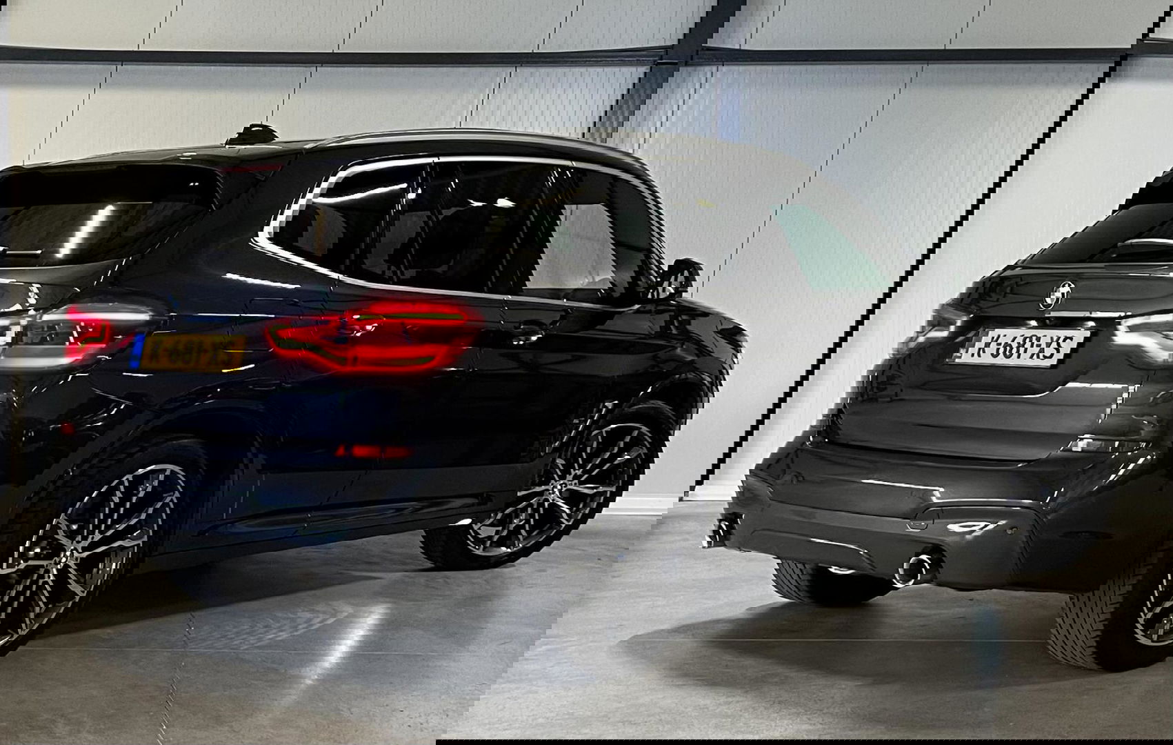 BMW X3 xDrive30e High Executive M-sport Pano Trekhaak Camera