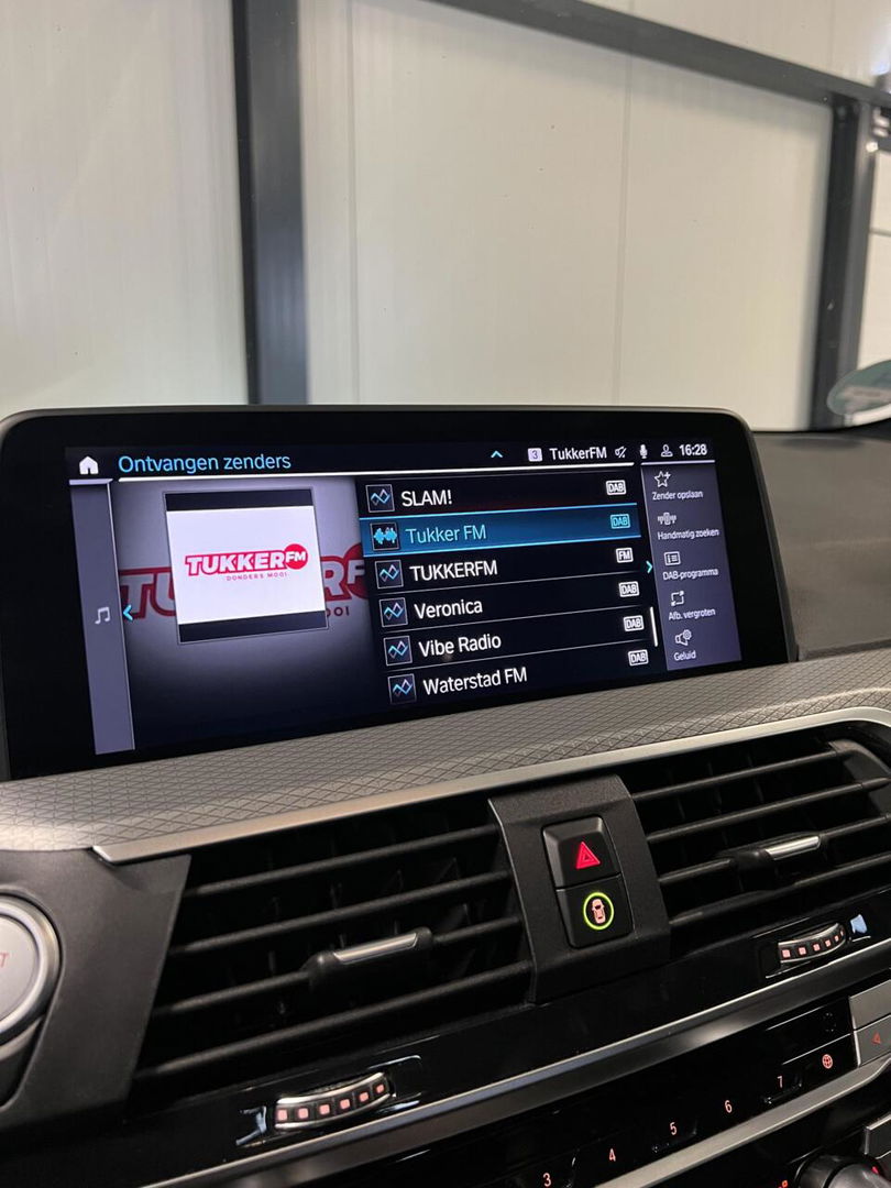 BMW X3 xDrive30e High Executive M-sport Pano Trekhaak Camera