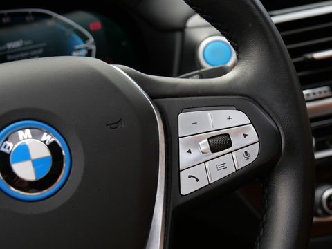 BMW iX3 HIGH EXECUTIVE 80kWh/ HUD/ PANORAMADAK/ LEER/ 360°CAMERA/