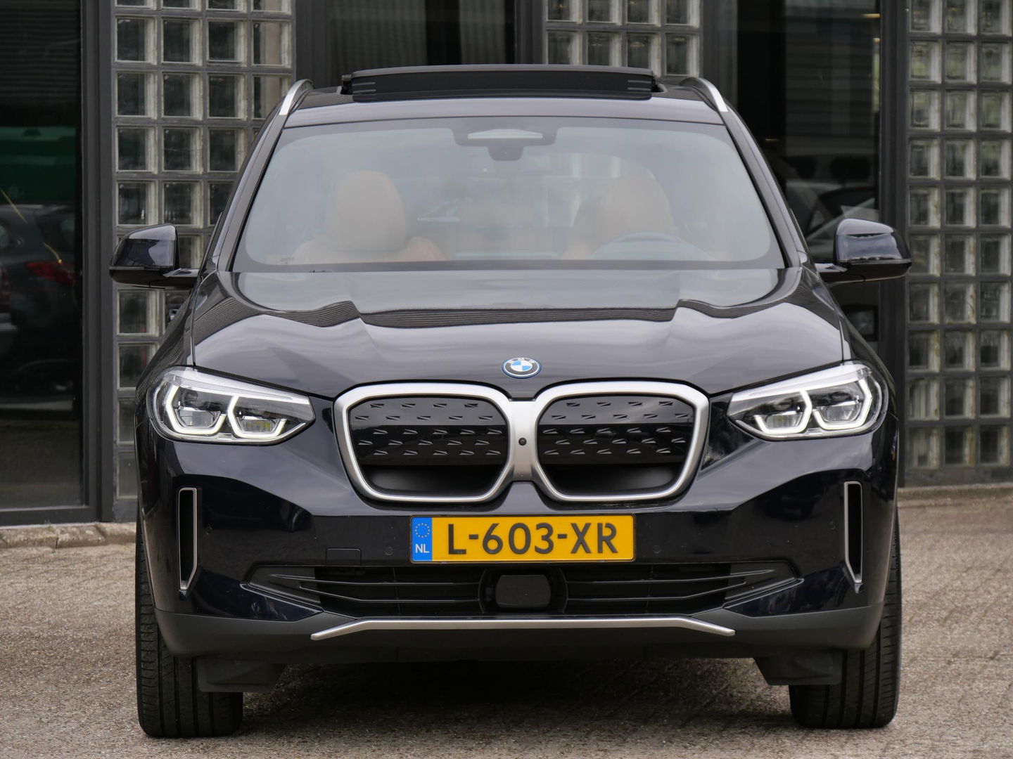 BMW iX3 HIGH EXECUTIVE 80kWh/ HUD/ PANORAMADAK/ LEER/ 360°CAMERA/