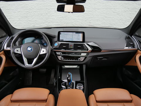 BMW iX3 HIGH EXECUTIVE 80kWh/ HUD/ PANORAMADAK/ LEER/ 360°CAMERA/