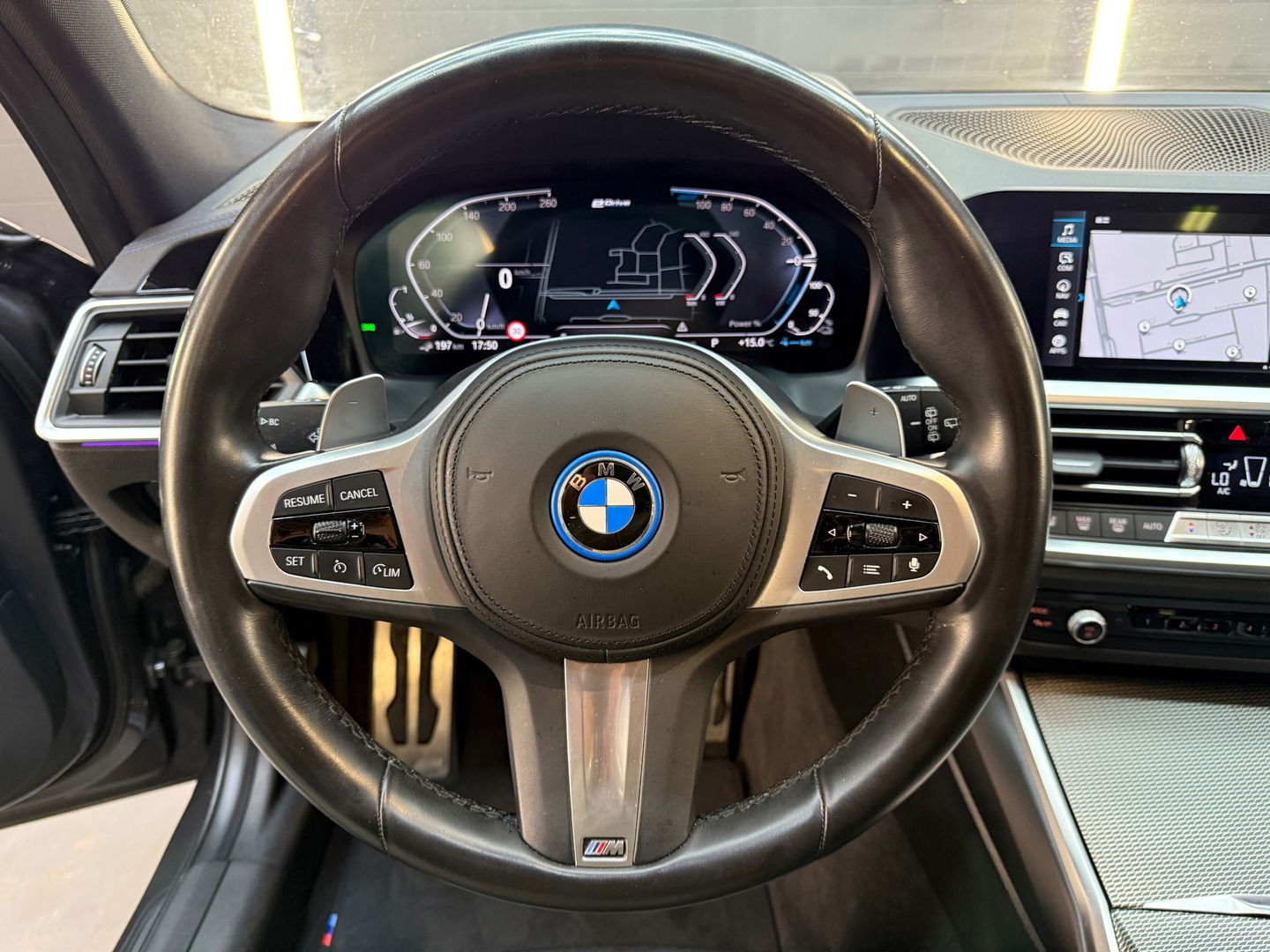 BMW 3 Serie Touring 320e Pano|M Sport|Memory|HuD|Sfeer|Leder