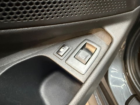 BMW 3 Serie Touring 320e Pano|M Sport|Memory|HuD|Sfeer|Leder