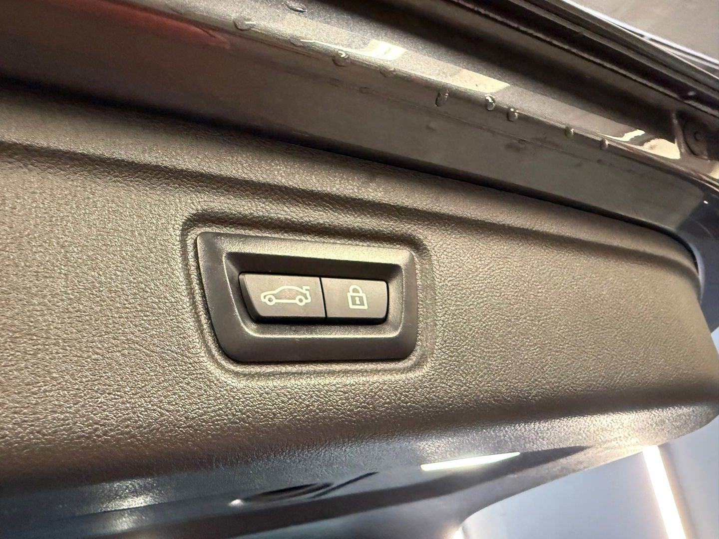 BMW 3 Serie Touring 320e Pano|M Sport|Memory|HuD|Sfeer|Leder