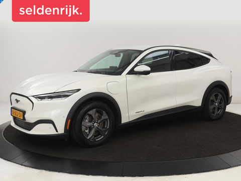 Ford Mustang Mach-E RWD 75 kWh | Trekhaak | Leder | Stoel & stuurverwarming | B&O Sound | 360 Camera | Adaptive cruise | Keyless | Full LED | Navigatie
