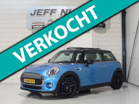 MINI Mini 1.5 Cooper Salt "Origineel NL!" Panoramadak Stoelverwarming Navigatie Bluetooth Head-up display Climatronic Cruise
