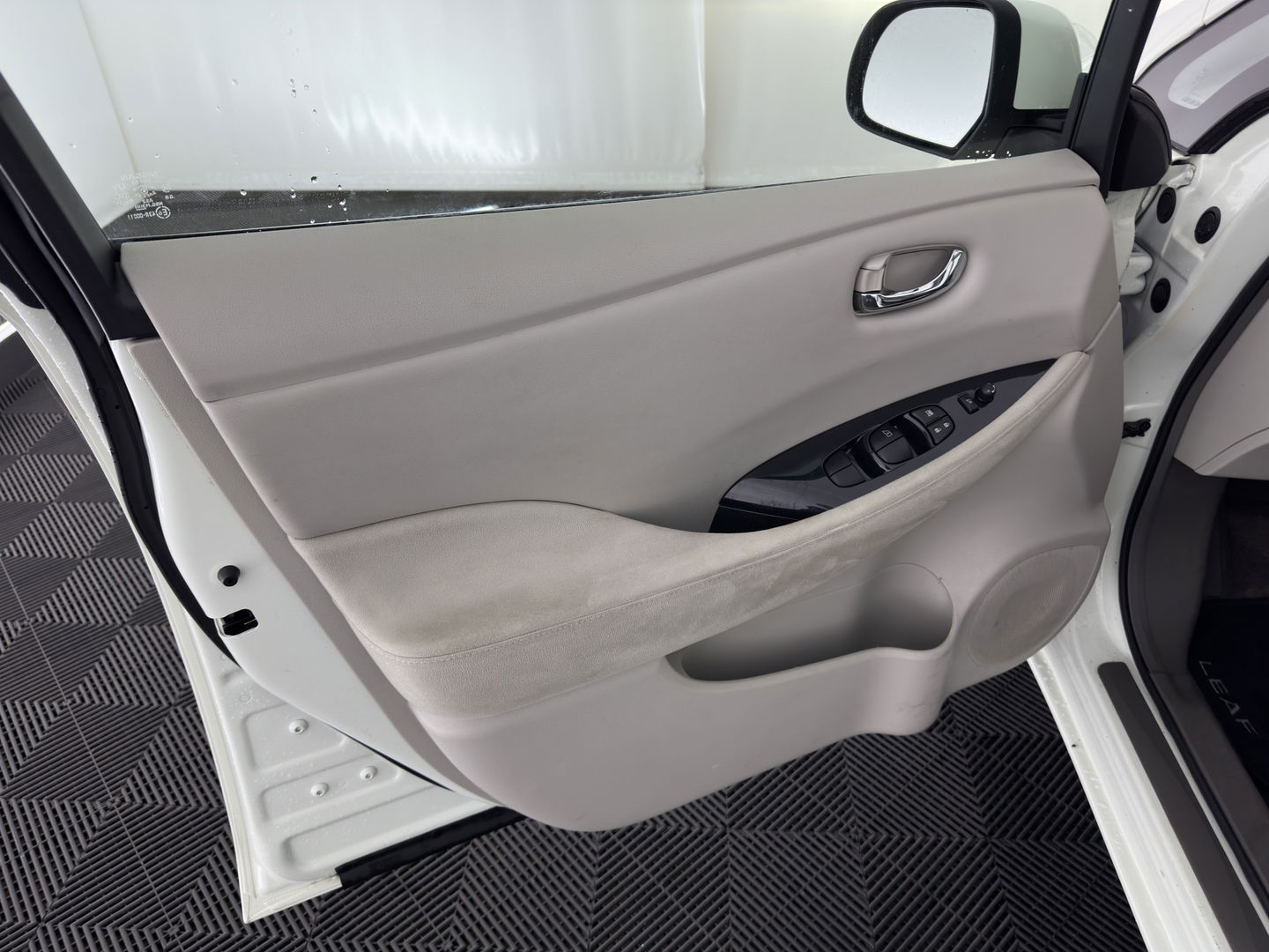 Nissan Leaf Base 24 kWh *FULL-LED | NAVI-FULLMAP | CAMERA | COMFORT-SEATS | ECC | CRUISE | 16''ALU**
