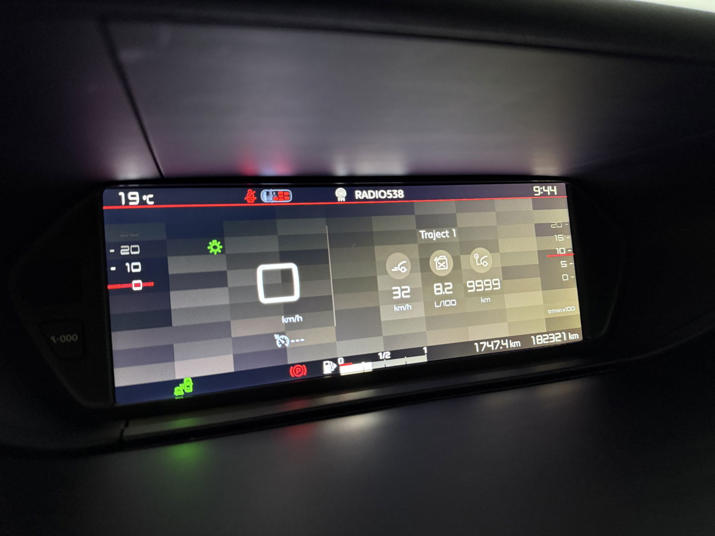 Citroën C4 Picasso 1.2 PureTech 7p | Pano | Camera | Carplay | Virtual | Trekh. | LED | Cruise | NAP
