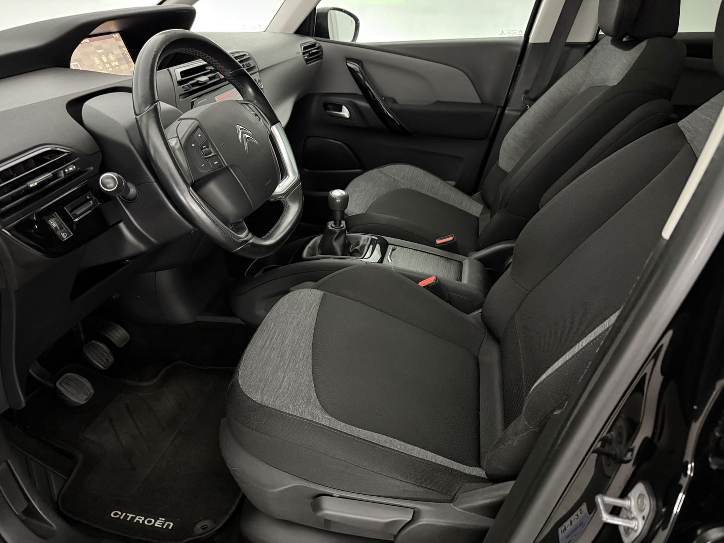 Citroën C4 Picasso 1.2 PureTech 7p | Pano | Camera | Carplay | Virtual | Trekh. | LED | Cruise | NAP