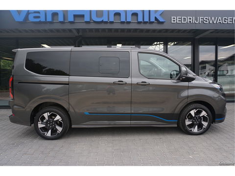 Ford Transit Custom 320S 170PK DC Sport AUT BPM VRIJ!! Navi, ACC, Trekhaak, 360° Cam, 17" LM, 2x Schuifdeur!! NR. A268
