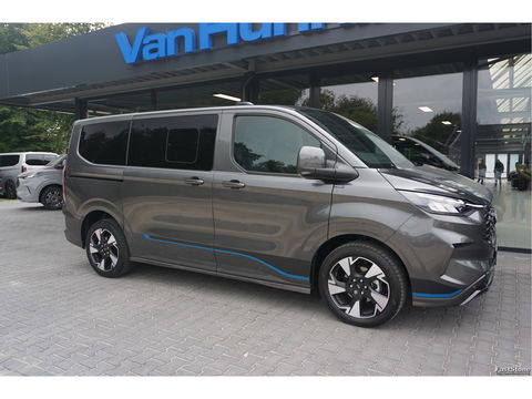 Ford Transit Custom 320S 170PK DC Sport AUT BPM VRIJ!! Navi, ACC, Trekhaak, 360° Cam, 17" LM, 2x Schuifdeur!! NR. A268