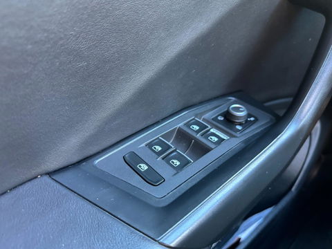 Volkswagen T-Roc 2.0 TSI 4Motion R 300 PK AKRAPOVIC Panorama Camera