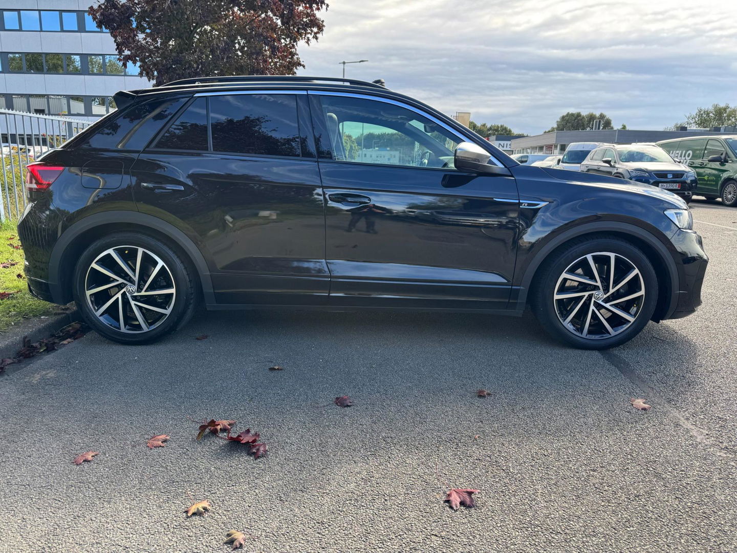 Volkswagen T-Roc 2.0 TSI 4Motion R 300 PK AKRAPOVIC Panorama Camera