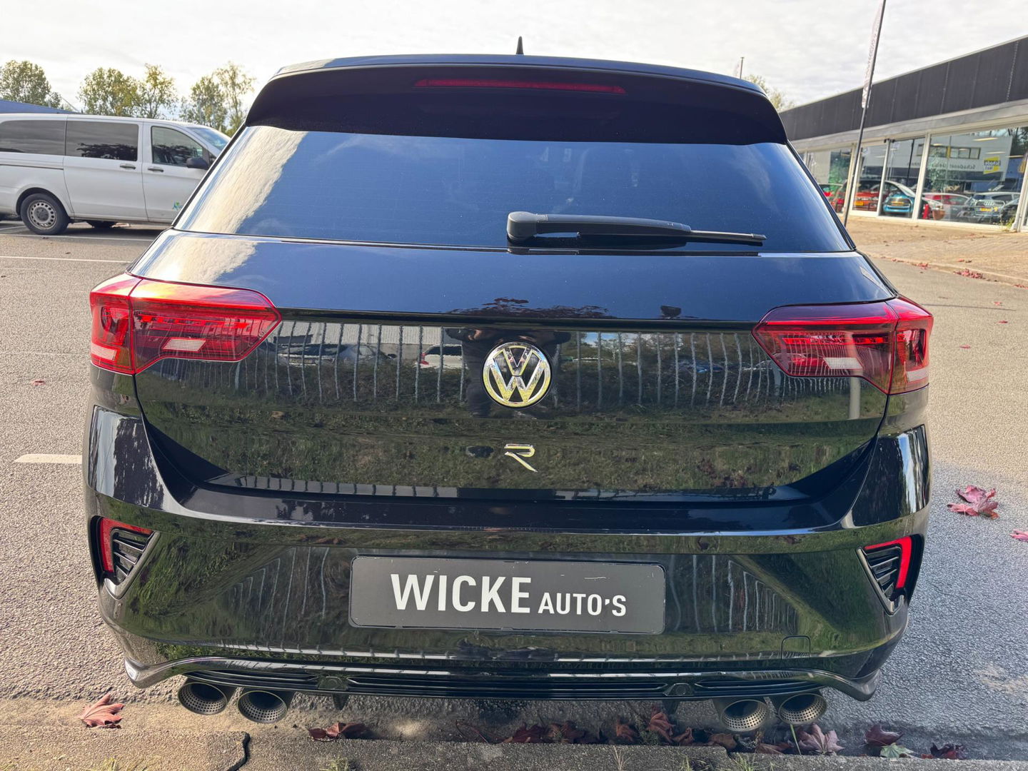 Volkswagen T-Roc 2.0 TSI 4Motion R 300 PK AKRAPOVIC Panorama Camera