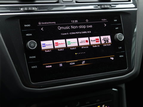 Volkswagen Tiguan 1.4 eHybrid R-Line 245PK | 20 inch | 30.000km!