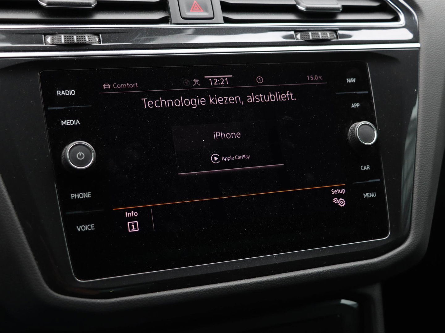 Volkswagen Tiguan 1.4 eHybrid R-Line 245PK | 20 inch | 30.000km!