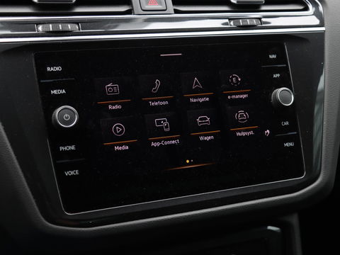 Volkswagen Tiguan 1.4 eHybrid R-Line 245PK | 20 inch | 30.000km!
