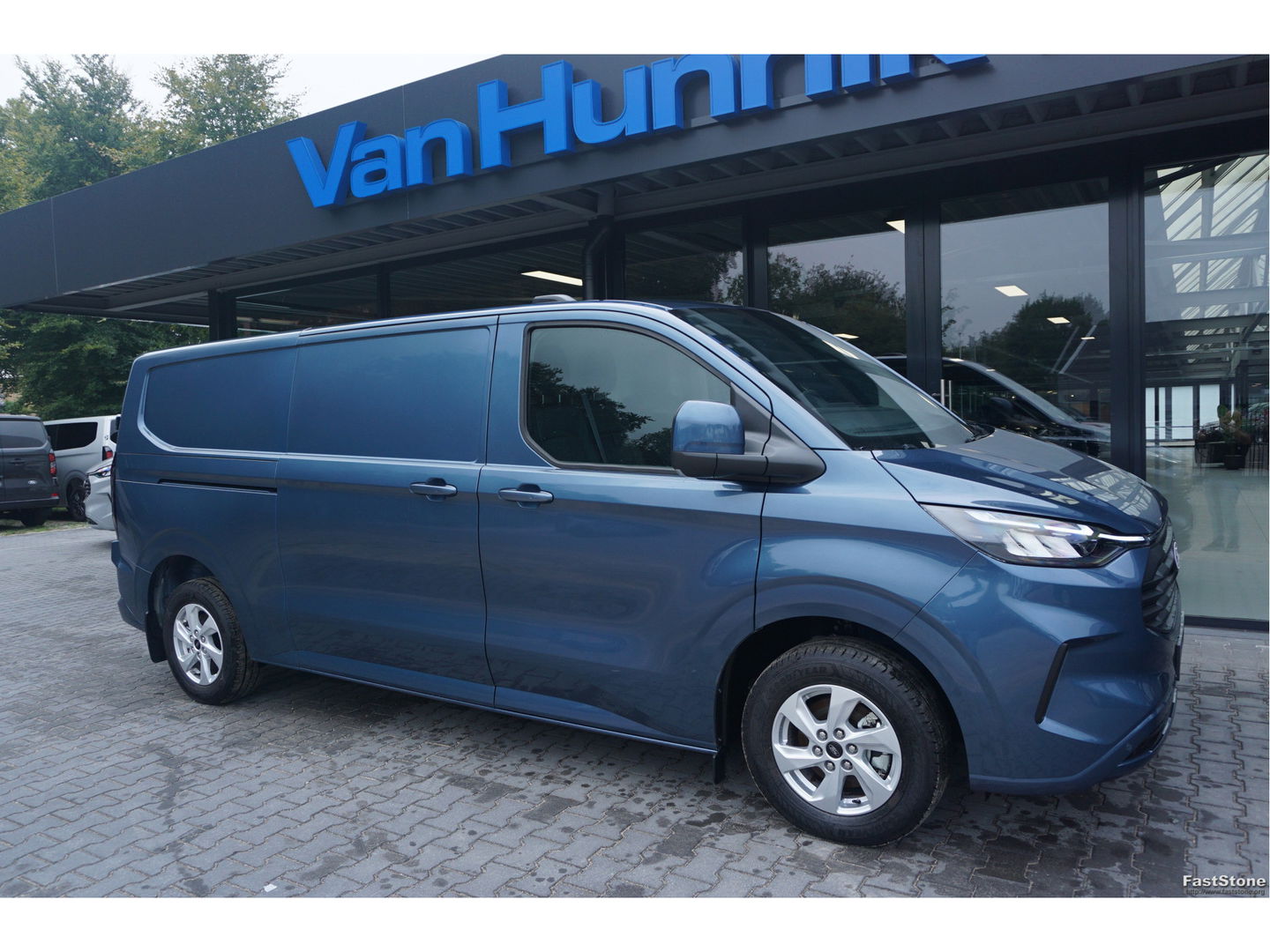 Ford Transit Custom 300L 136PK Limited BPM VRIJ!! Navi, Cam, Adap. Cruise, 16" LM!! NR. A250