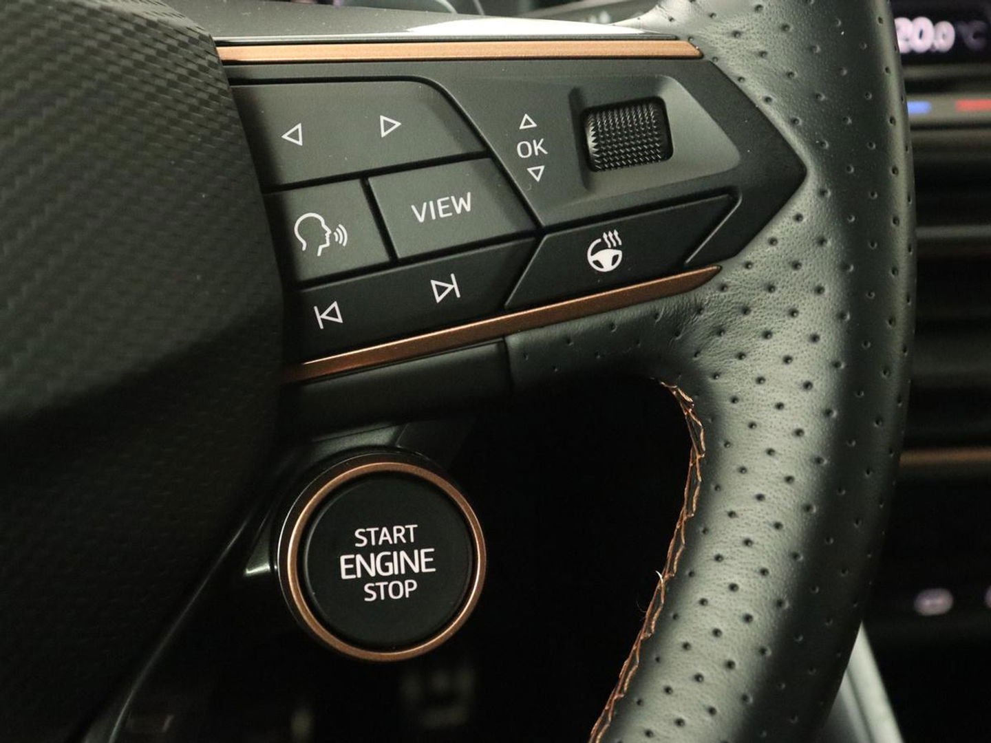 CUPRA Leon 1.5 TSI e-Hybrid | Stoel & stuurverwarming | Camera | Adaptive cruise | Carplay | Navigatie | Matrix LED | Sfeerverlichting | PHEV | Plug In