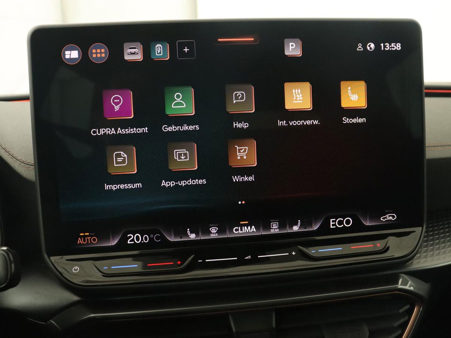 CUPRA Leon 1.5 TSI e-Hybrid | Stoel & stuurverwarming | Camera | Adaptive cruise | Carplay | Navigatie | Matrix LED | Sfeerverlichting | PHEV | Plug In