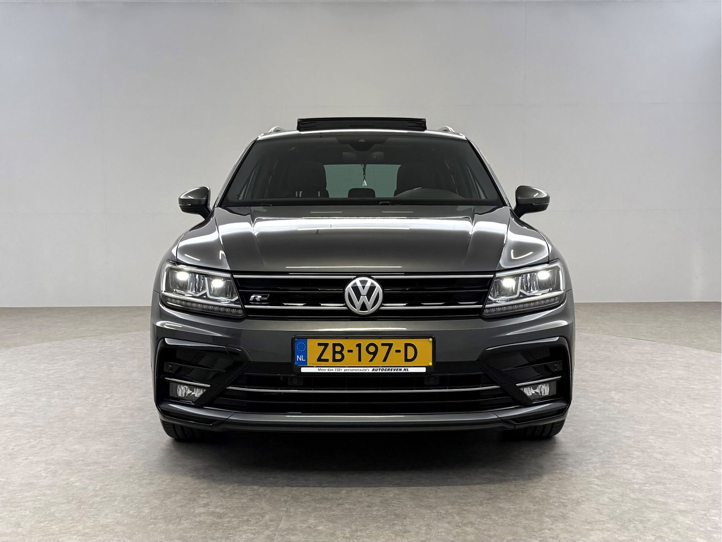 Volkswagen Tiguan 1.5 TSI ACT R-line 150PK | Pano | Virtual | Carplay | Trekh. | Keyless | Adaptive Cruise | Stoelverw.