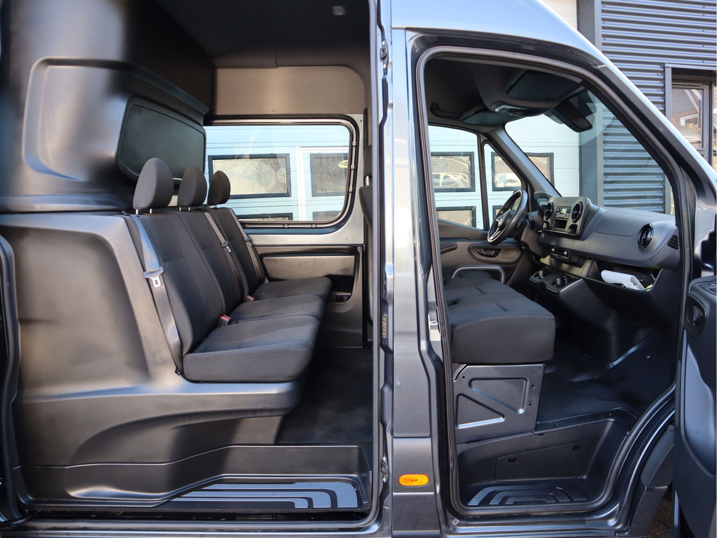 Mercedes-Benz Sprinter 314 CDI Euro 6 Automaat DC 6 Pers. - L2H2 - Trekhaak 3,5t KG - Cruise